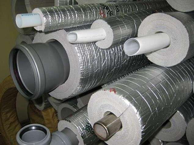 Утепление магистральных трубопроводов рулонными материалами