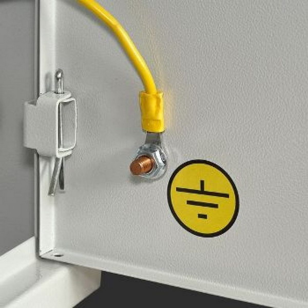 видимое заземление оборудования пункт пуэ